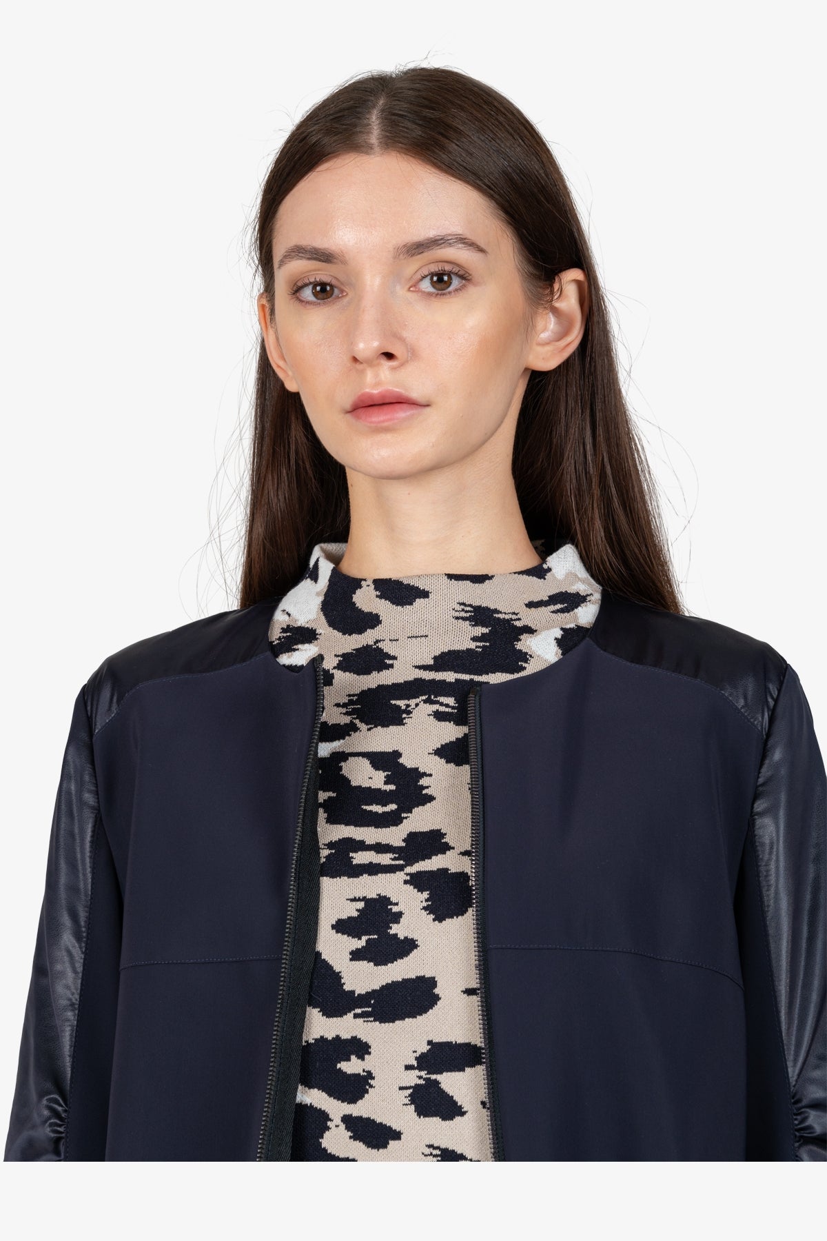 Short Round-Necked Jacket